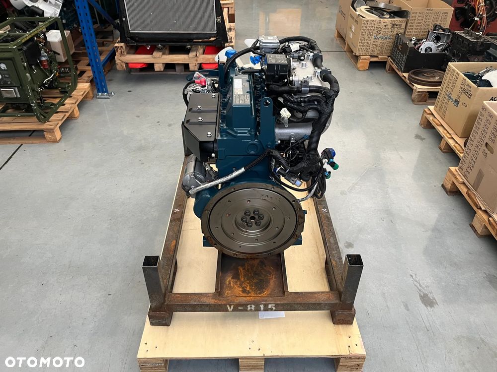 SILNIK KUBOTA WG2503 19999 nett - 7