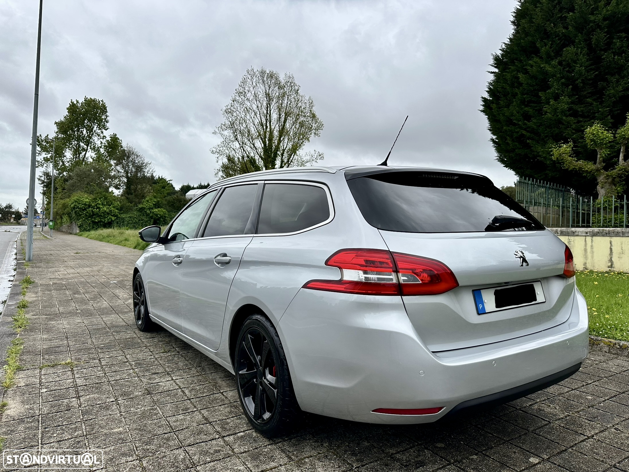 Peugeot 308 SW 1.6 BlueHDi Allure J17 EAT6 - 5