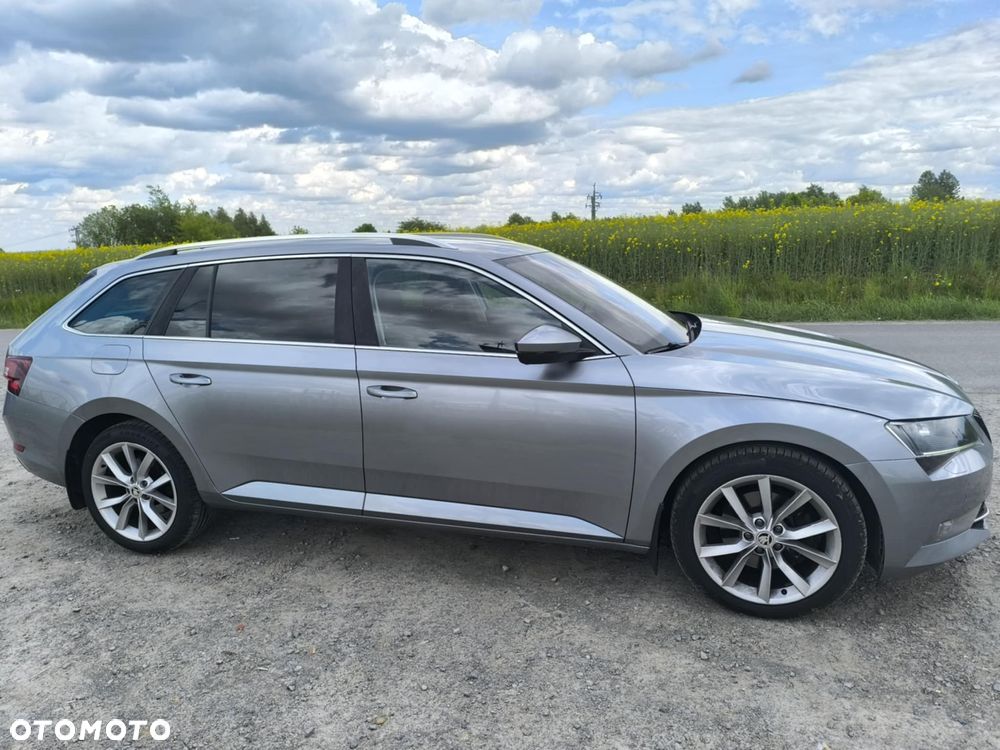 Skoda Superb 2.0 TDI Ambition DSG - 3