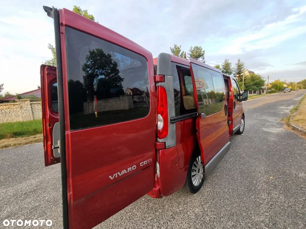 Opel Vivaro L2H1 2.9t - 12
