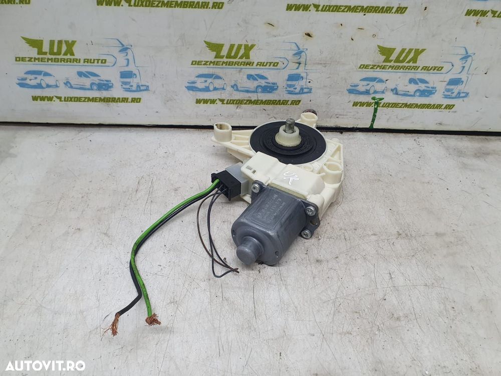 Motoras macara geam dreapta fata a2469065200 Mercedes-Benz B-Class W2 - 1