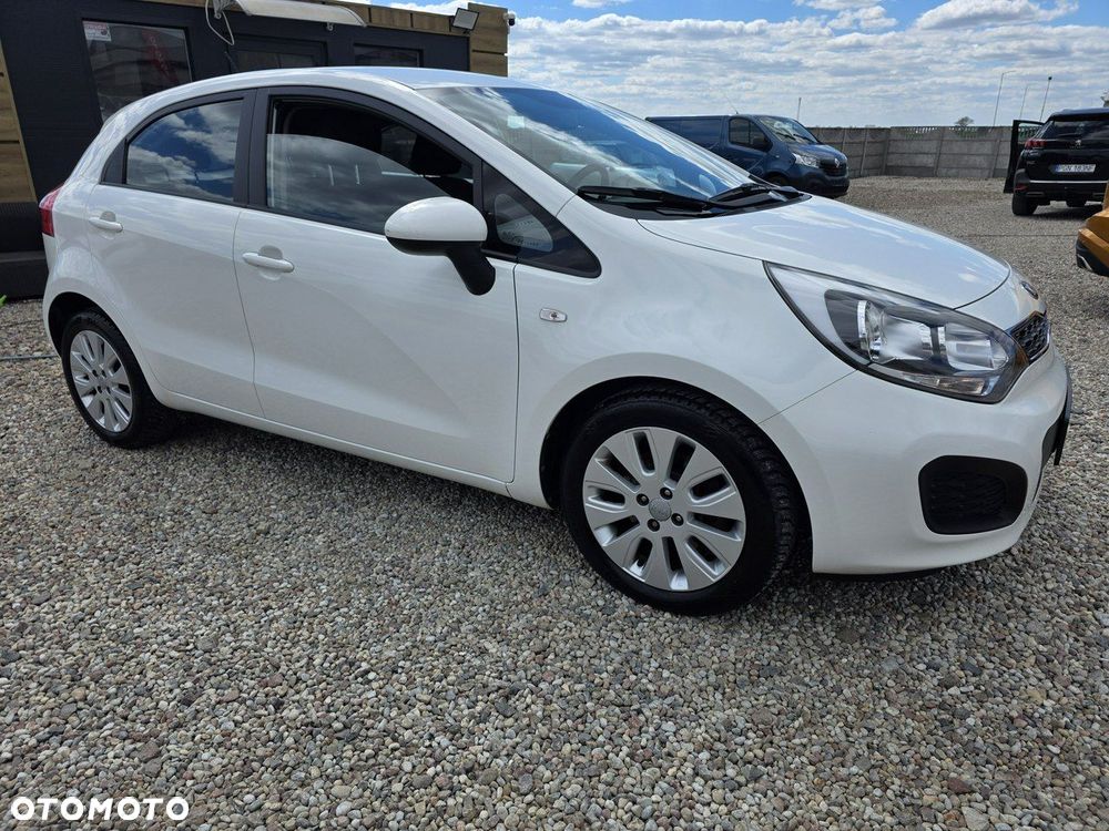Kia Rio 1.2 Edition 7 - 24