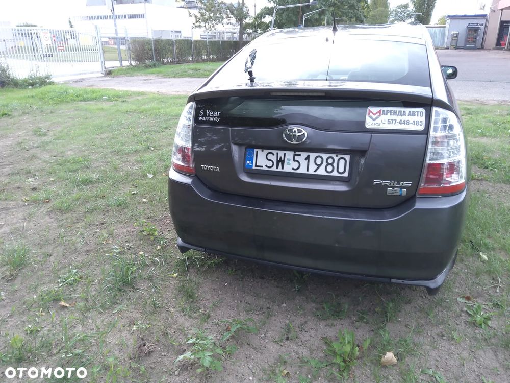Toyota Prius 1.5 VVT-i Sol - 4