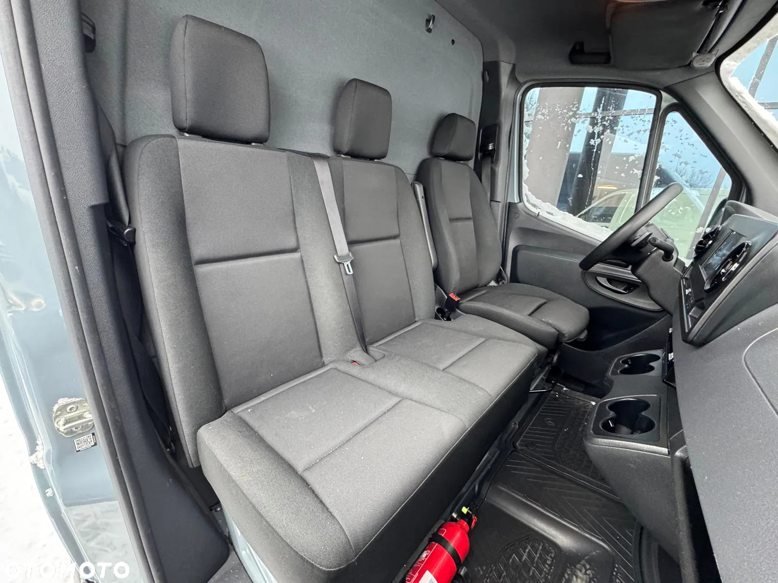 Mercedes-Benz Sprinter 317 - 17