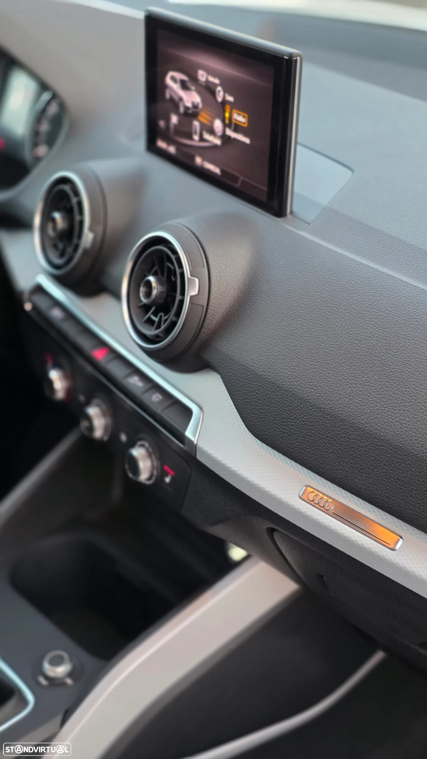 Audi Q2 1.6 TDI Sport - 17