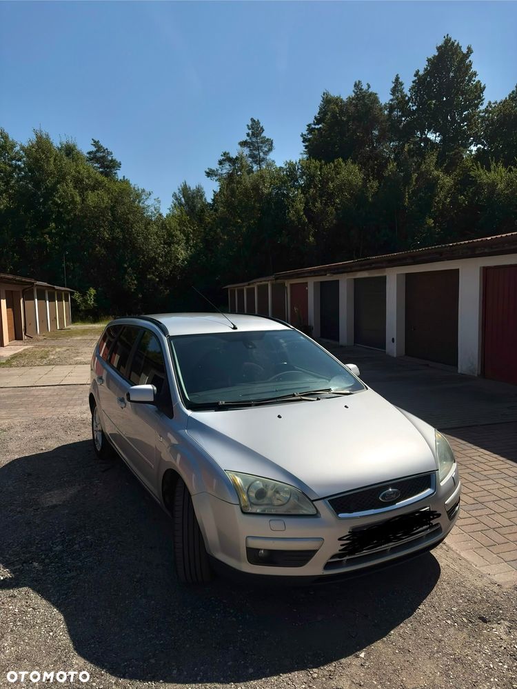Ford Focus 1.8 Ghia - 3