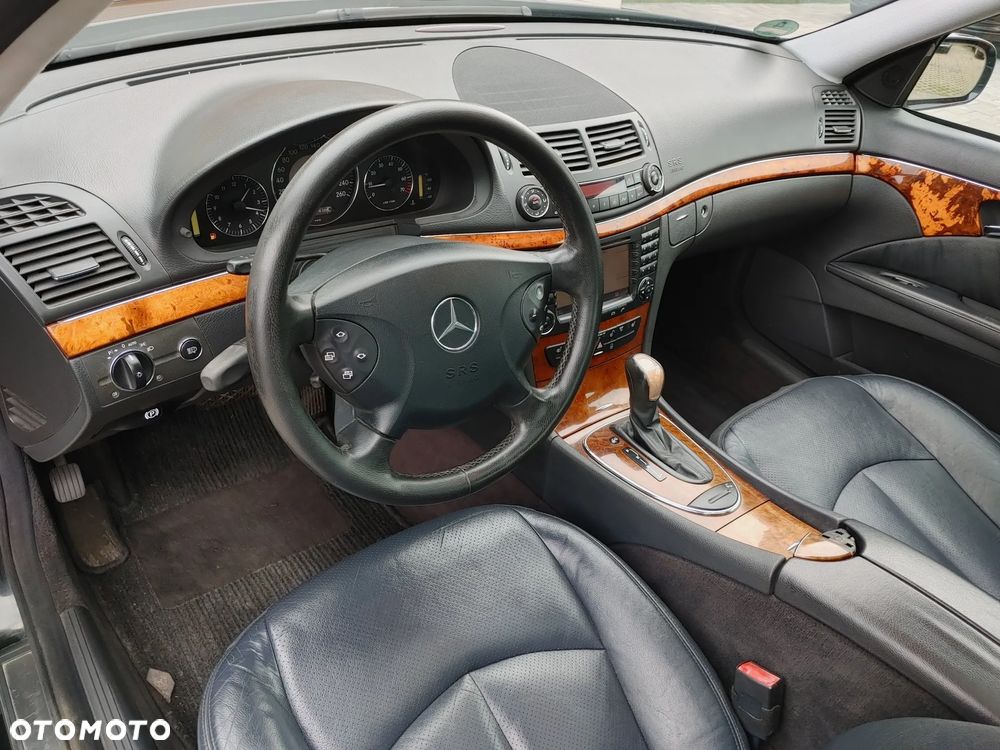 Mercedes-Benz Klasa E 350 7G-TRONIC Elegance - 6
