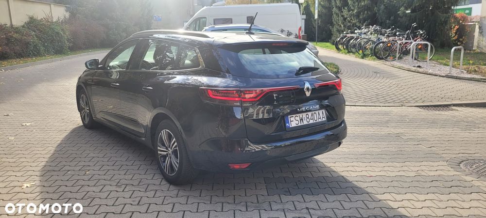Renault Megane BLUE dCi 115 EDC BUSINESS EDITION - 11