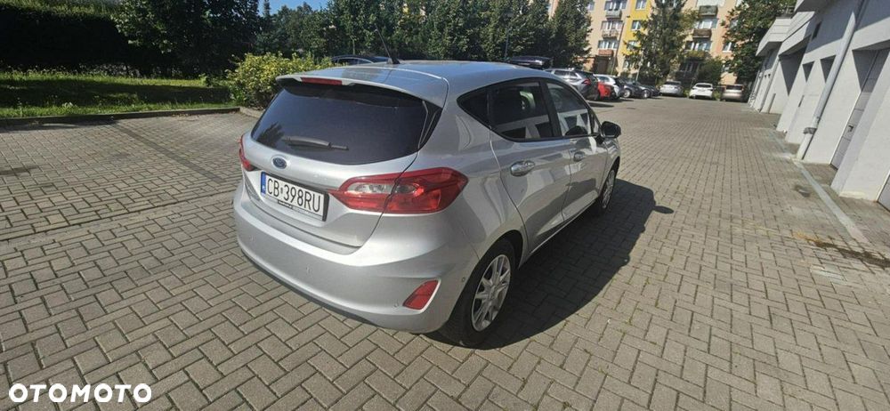Ford Fiesta - 4