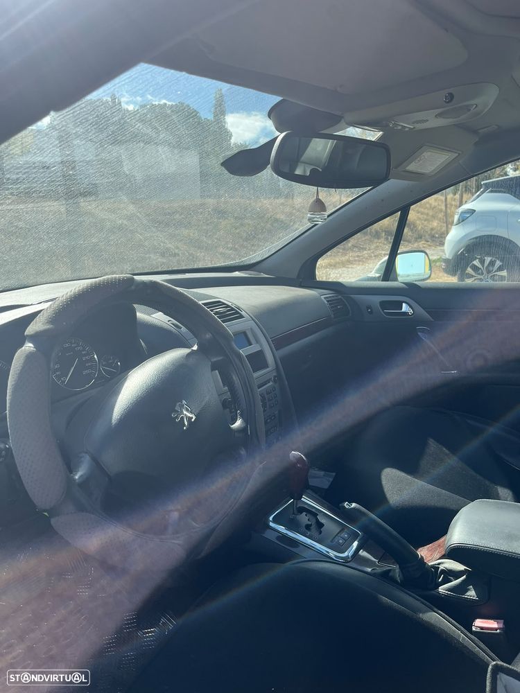 Peugeot 407 SW 2.0 HDi Executive Auto. - 5