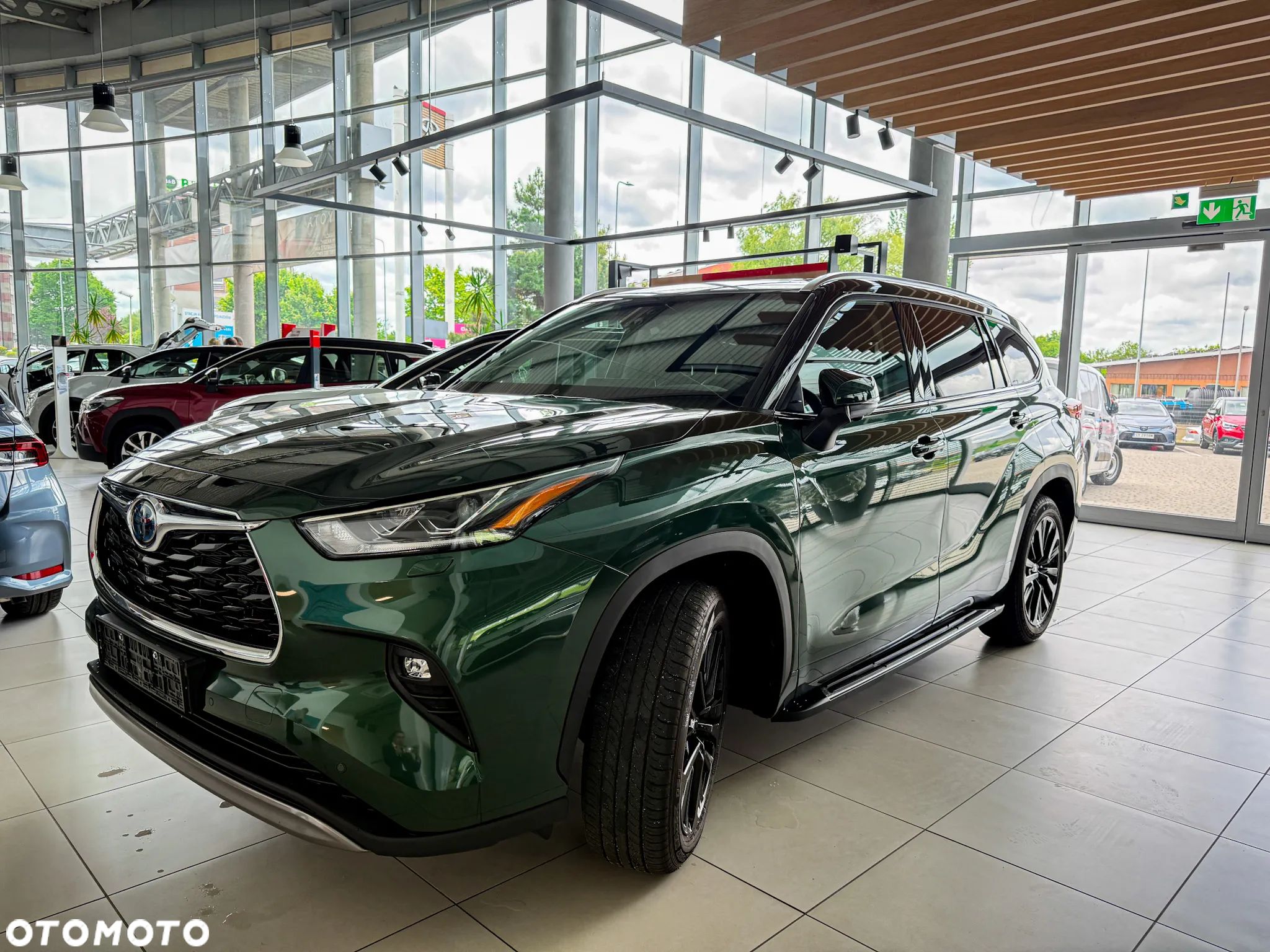 Toyota Highlander 2.5 Hybrid Executive - 1