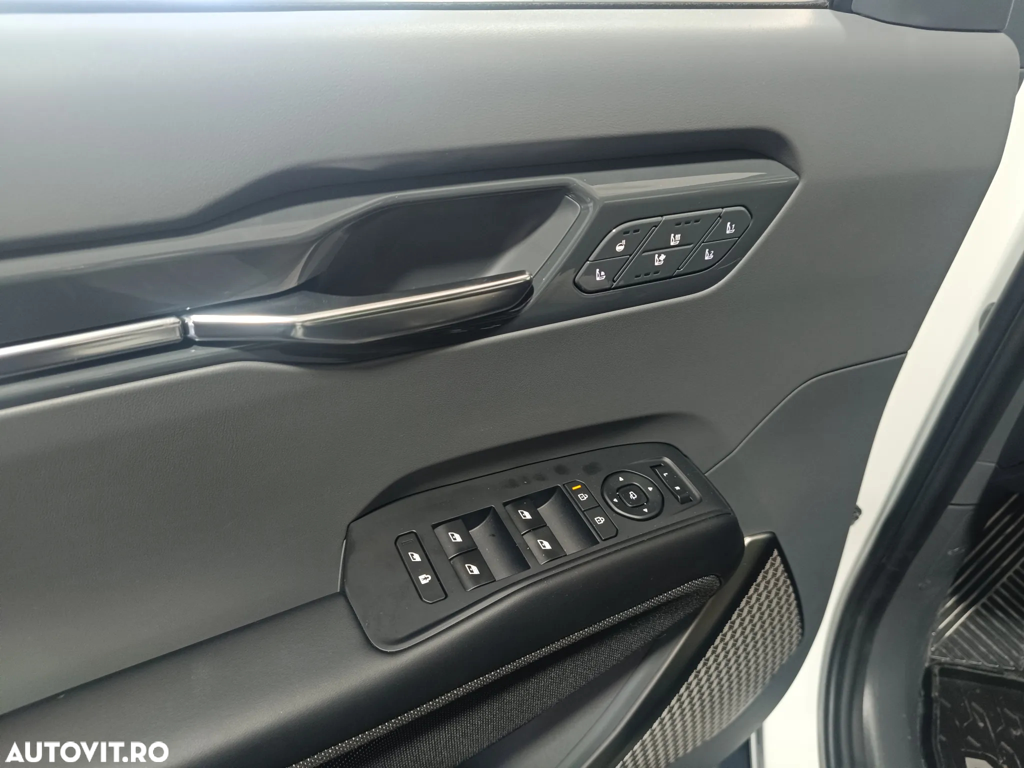 Kia EV9 - 9