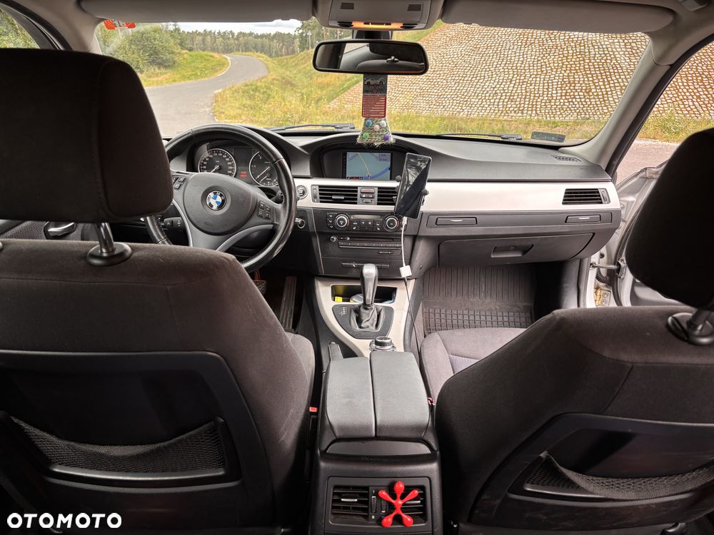 BMW Seria 3 320d DPF - 10