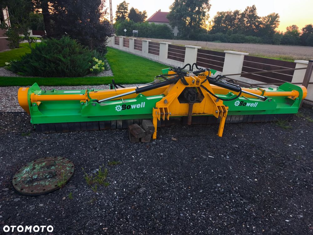 Inny Ducker 700 Bowell480 - 2