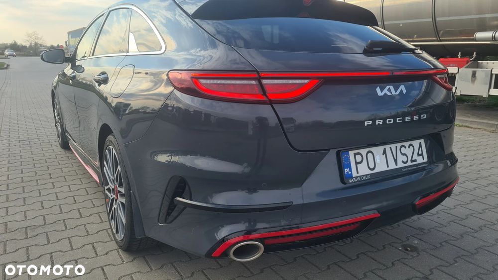 Kia ProCeed - 18