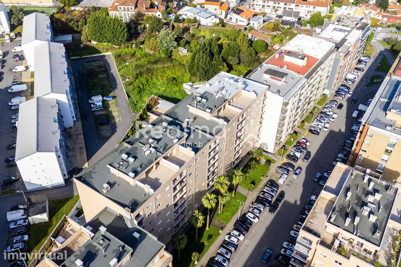 Apartamento T5 em S.Victor - Grande imagem: 5/55