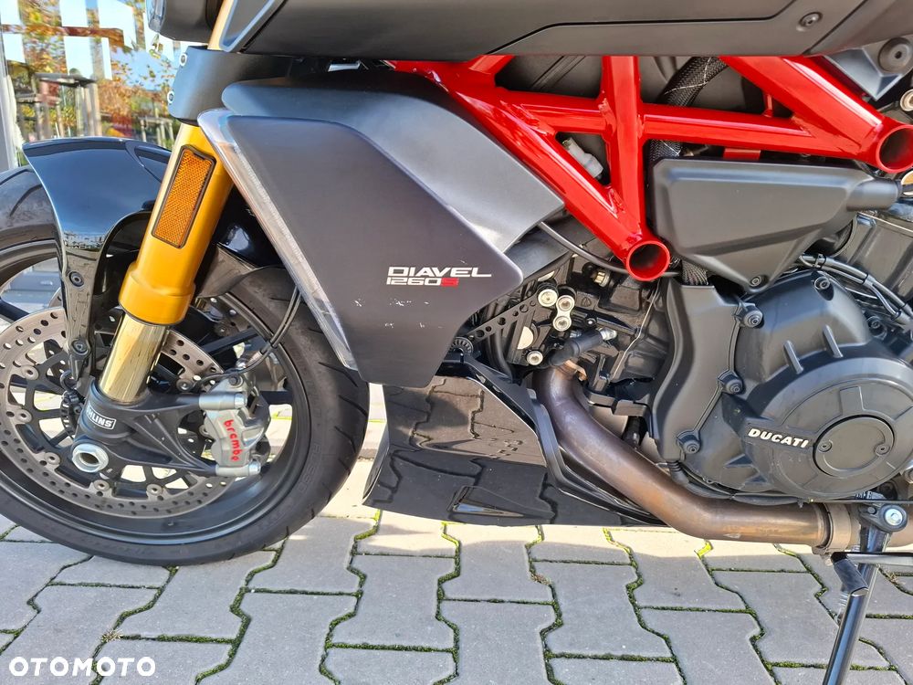 Ducati Diavel - 17