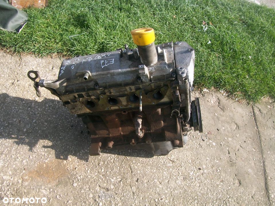 Silnik Motor Clio Kangoo 1.4 8V - 2
