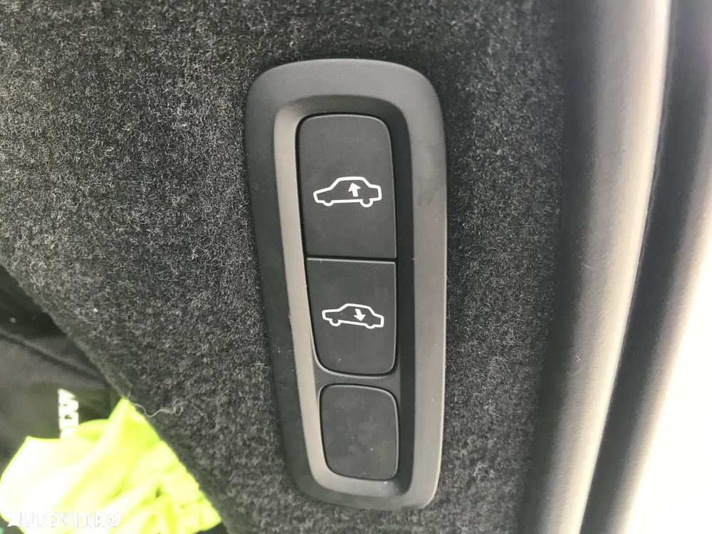 Volvo XC 90 B5 MHEV AWD 5 locuri Inscription - 36