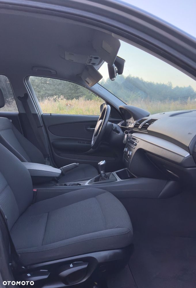 BMW Seria 1 118d DPF Edition Lifestyle - 12