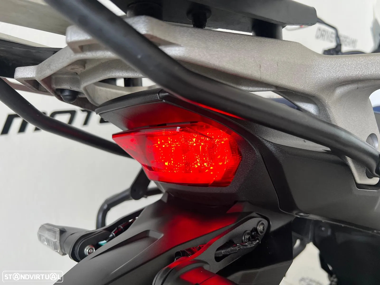 Honda Transalp 750 XL - 8