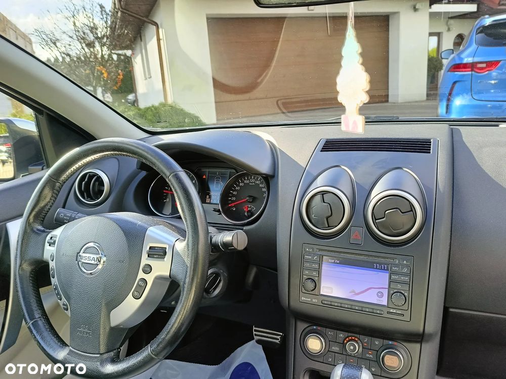 Nissan Qashqai 2.0 dCi 4x4 Tekna Premium - 15