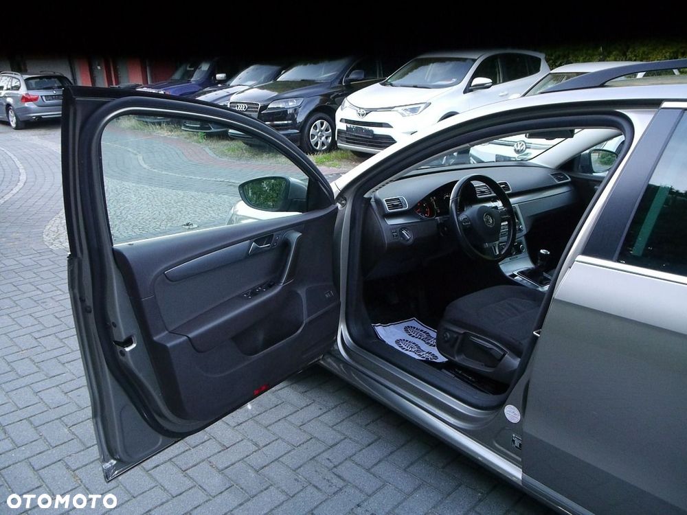 Volkswagen Passat Variant 1.4 TSI BlueMotion Technology Comfortline - 36