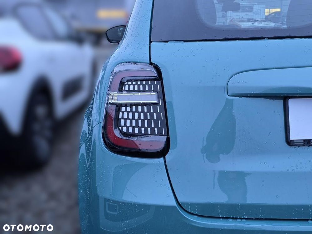Fiat 600 1.2 Turbo Hybrid eDCT - 20