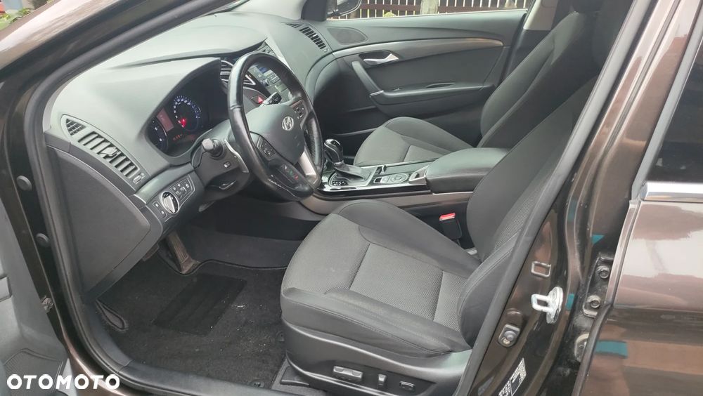Hyundai i40 1.7 CRDi Comfort DCT - 13