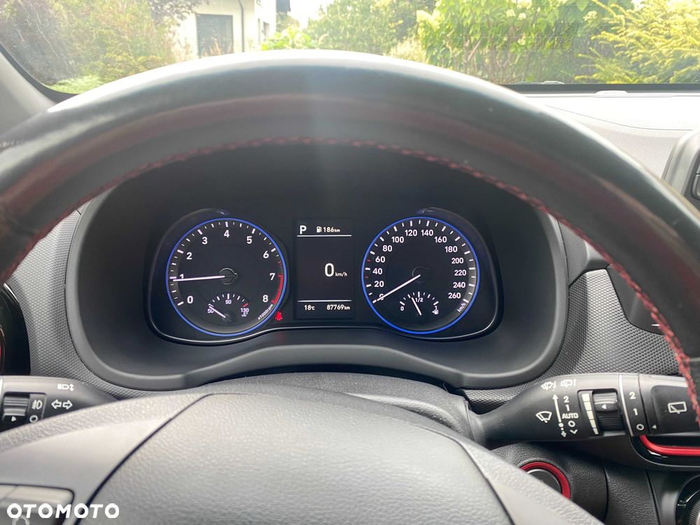 Hyundai Kona - 7