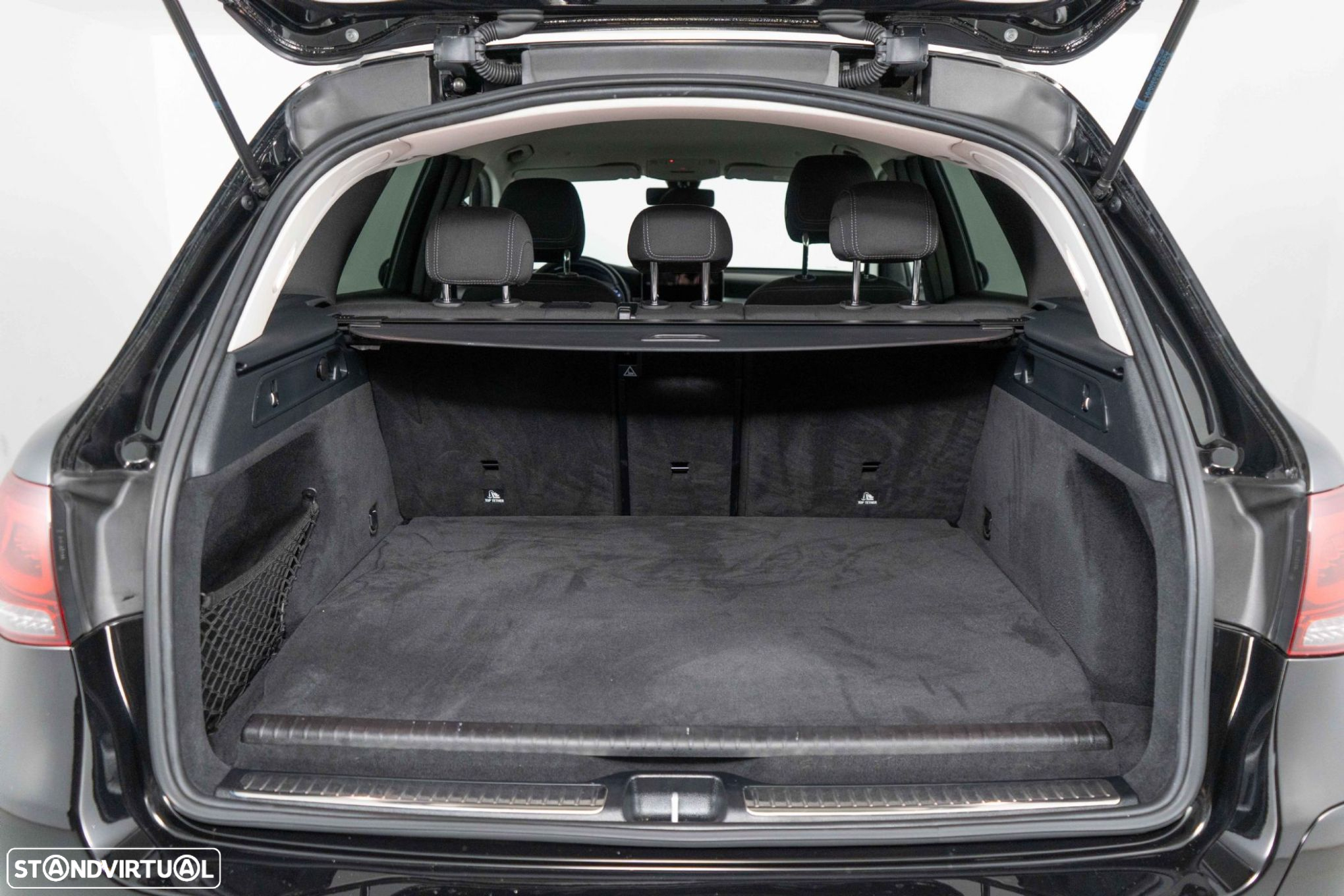 Mercedes-Benz GLC 300 - 12