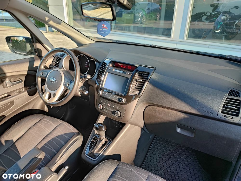 Kia Venga 1.6 Business Line - 10