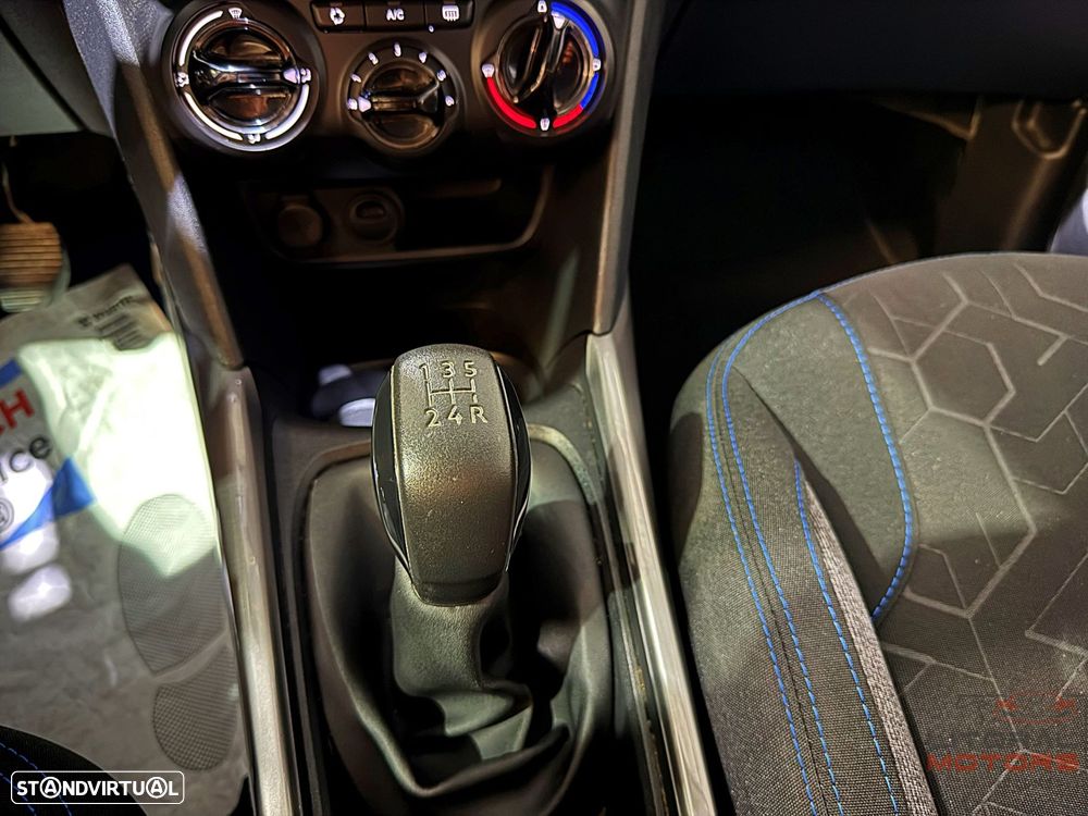 Peugeot 2008 1.2 PureTech Style - 30