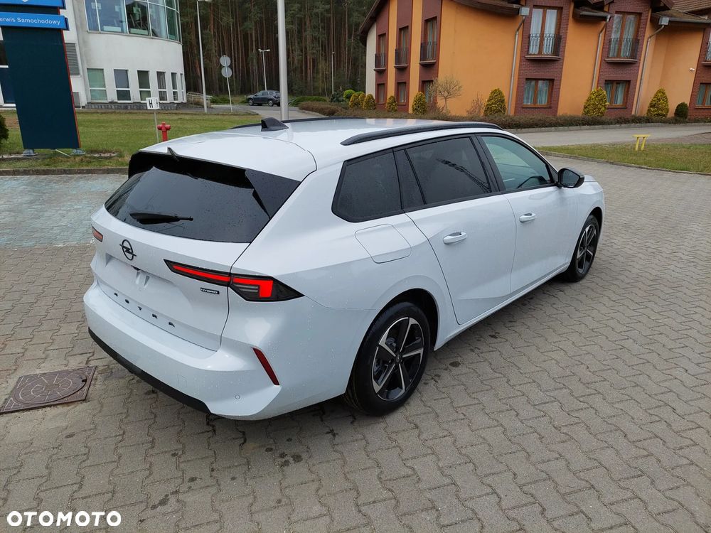 Opel Astra 1.2 T Business Edition S&S - 13