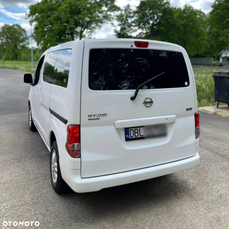 Nissan NV200 - 4