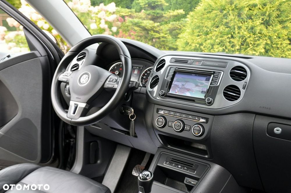 Volkswagen Tiguan - 27