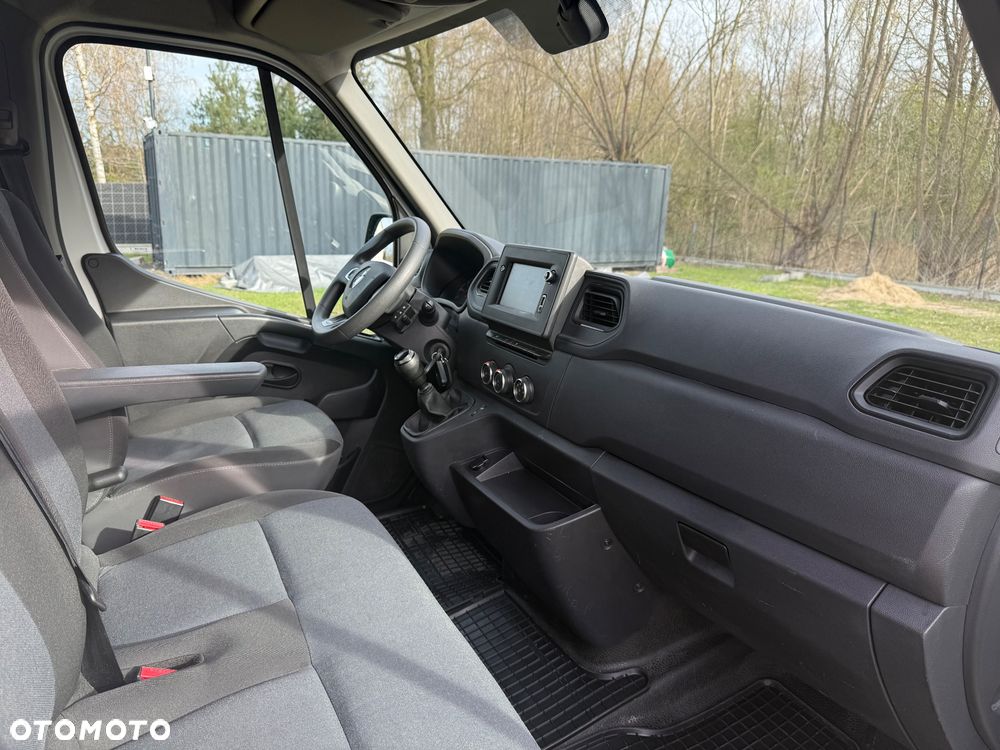 Renault Master L2H2 - 13