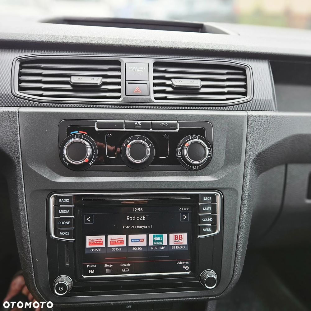 Volkswagen Caddy - 28