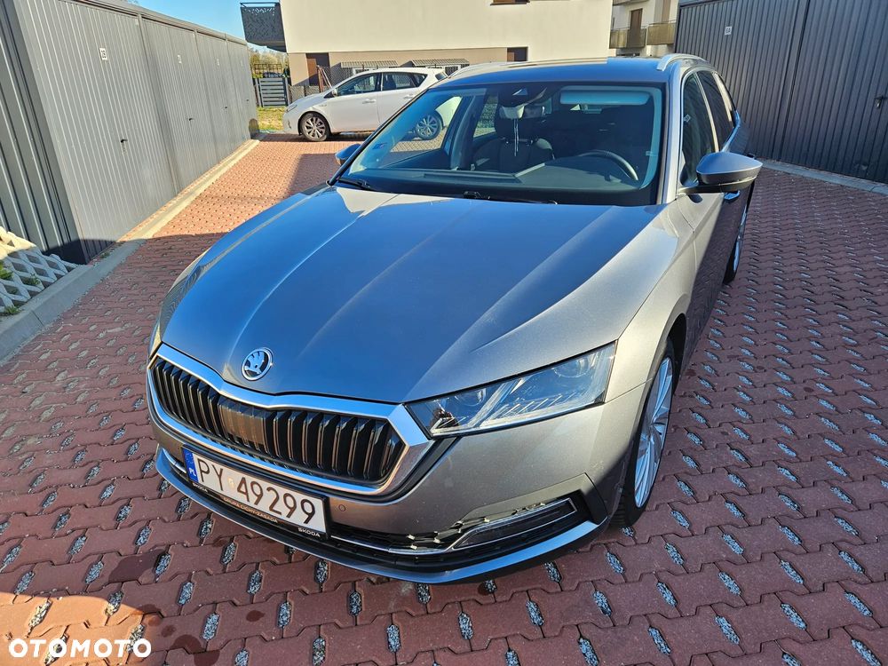 Skoda Octavia 2.0 TDI Style DSG - 1