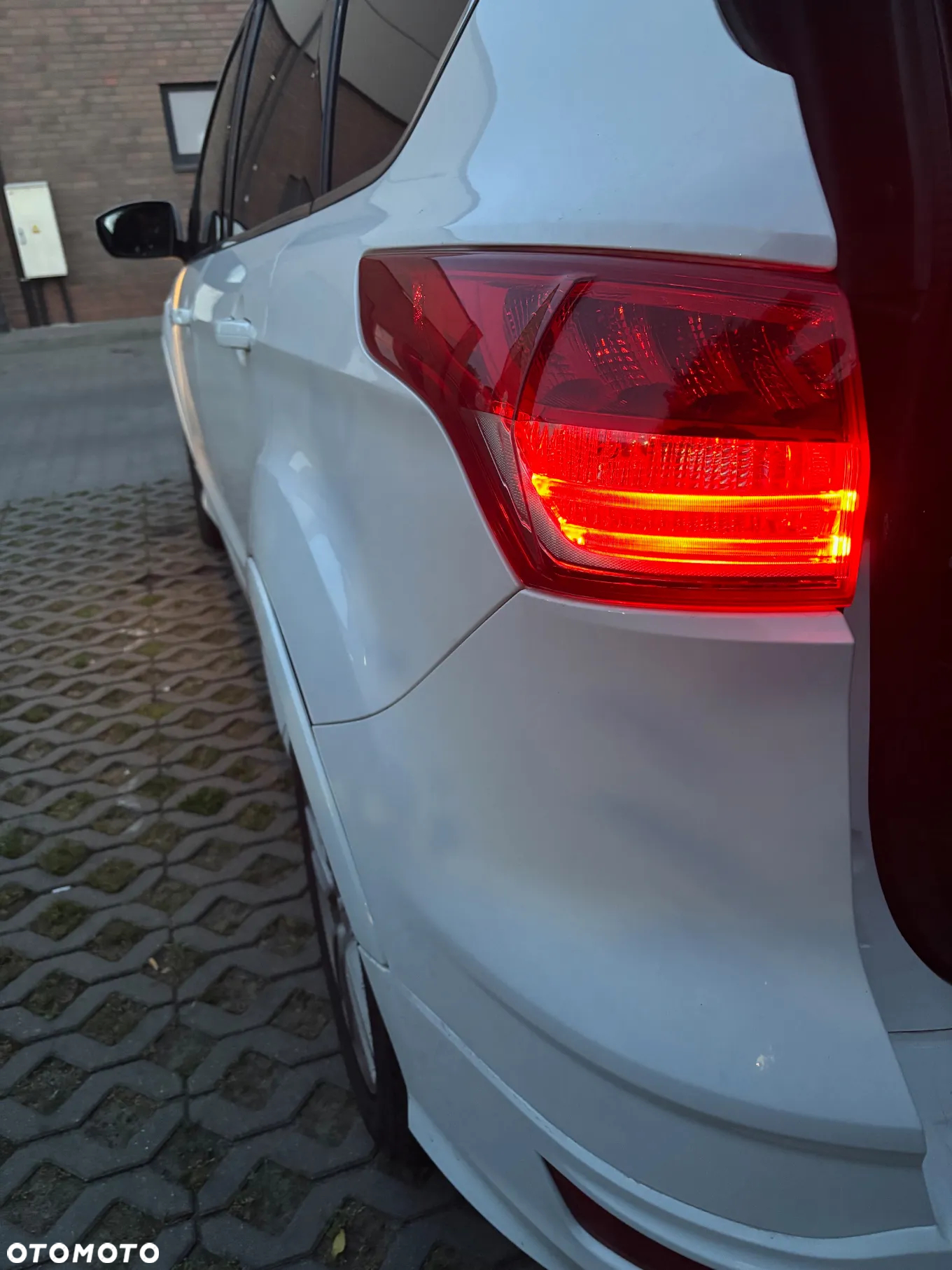 Ford Kuga 2.0 TDCi 4WD Titanium Plus - 11
