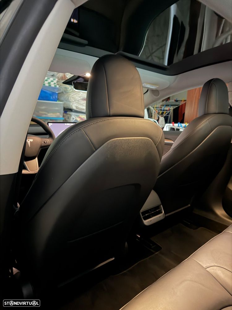 Tesla Model 3 Tração Traseira - 46