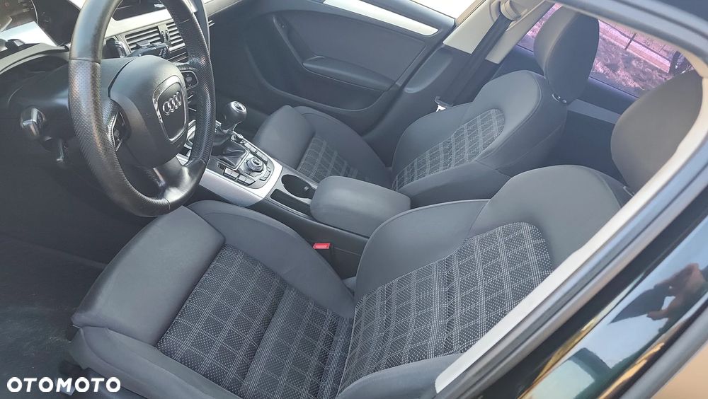 Audi A4 Avant 3.0 TDI DPF quattro Attraction - 9