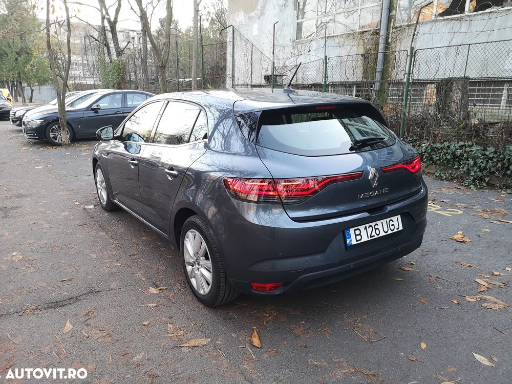 Renault Megane BLUE dCi 115 EDC BUSINESS EDITION - 9