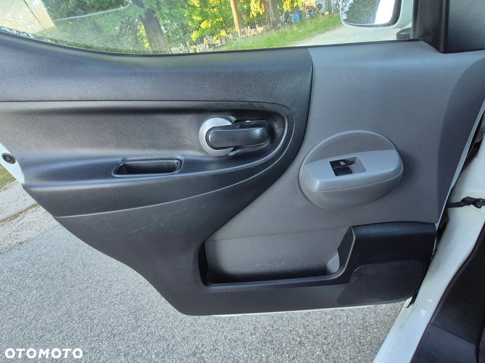Nissan NV200 Evalia 1.5 Premium - 21