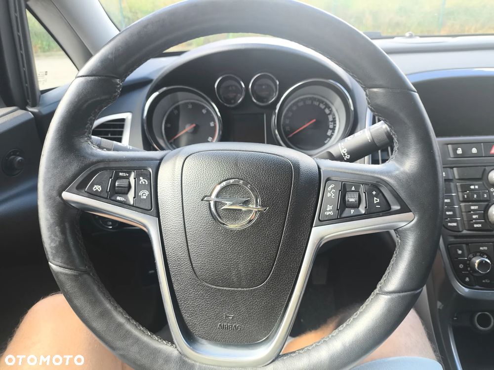 Opel Astra IV 1.7 CDTI Cosmo - 15