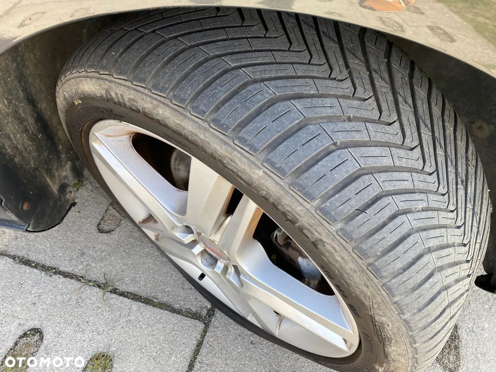 Seat Altea XL 1.9 TDI DPF Stylance - 11