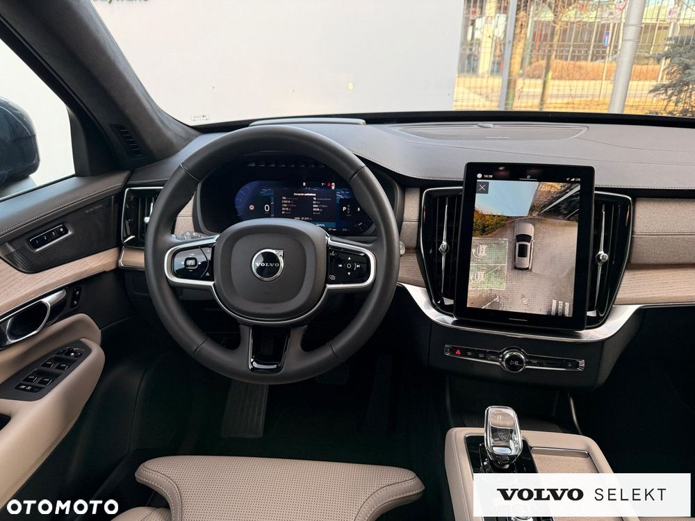 Volvo XC 90 - 38