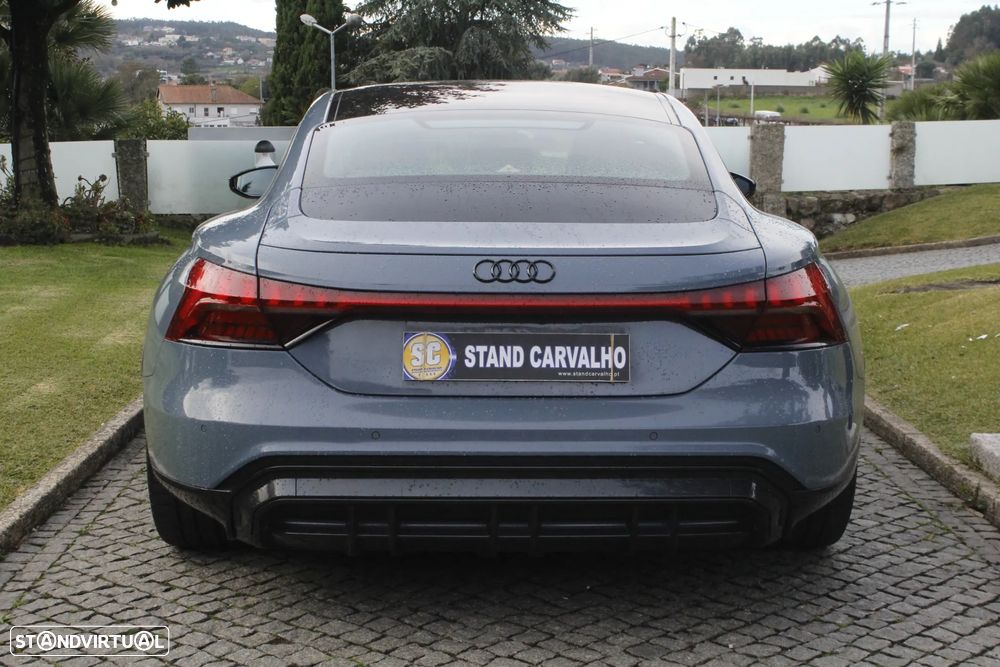 Audi e-tron GT quattro - 4