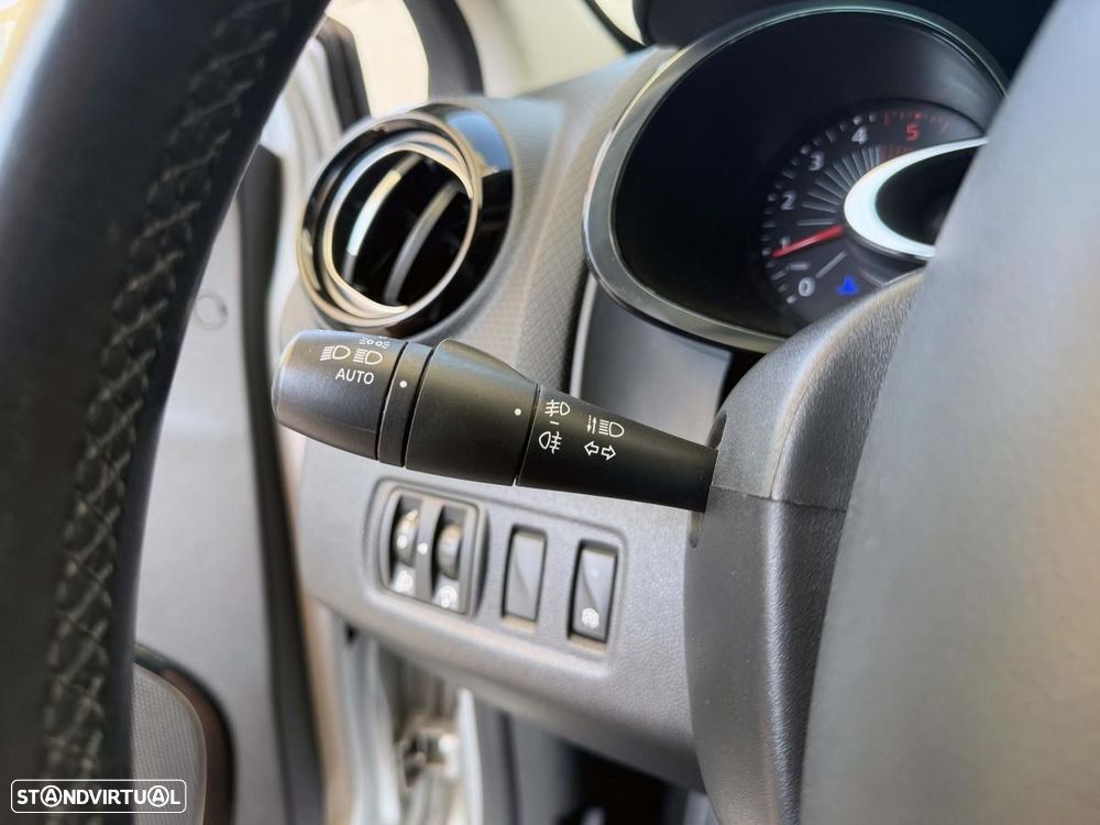 Renault Clio 1.5 dCi Dynamique S EDC - 28