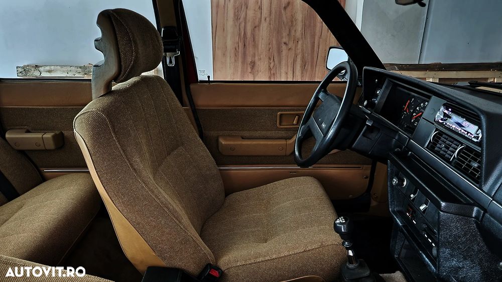 Volvo 240 - 19